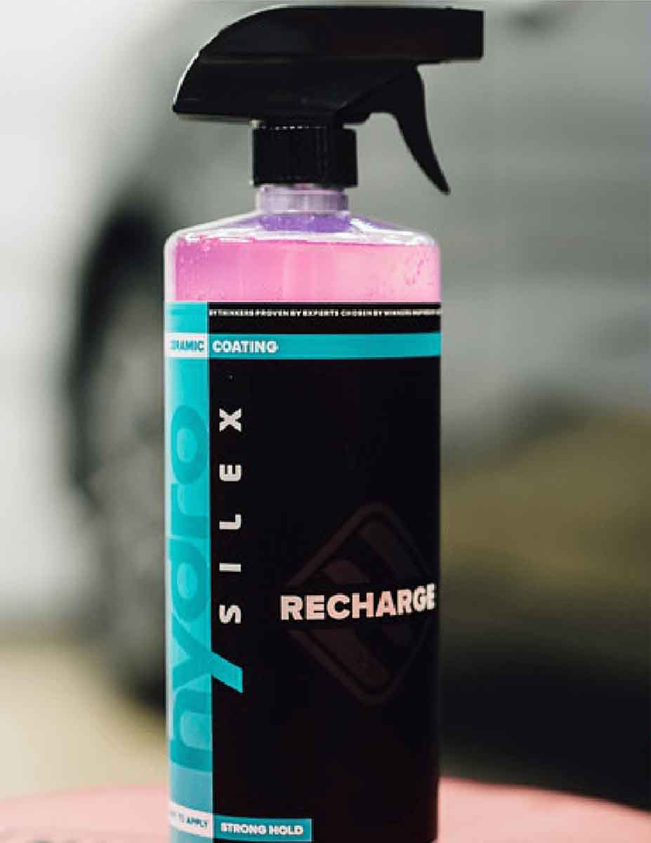 bottle of hydrosilex recharge ceramic spray