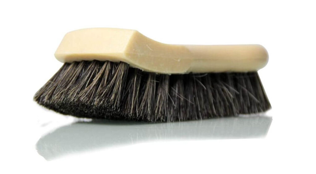 YISHARRY LI Wheel Brush, Soft Bristle Long Master Qatar