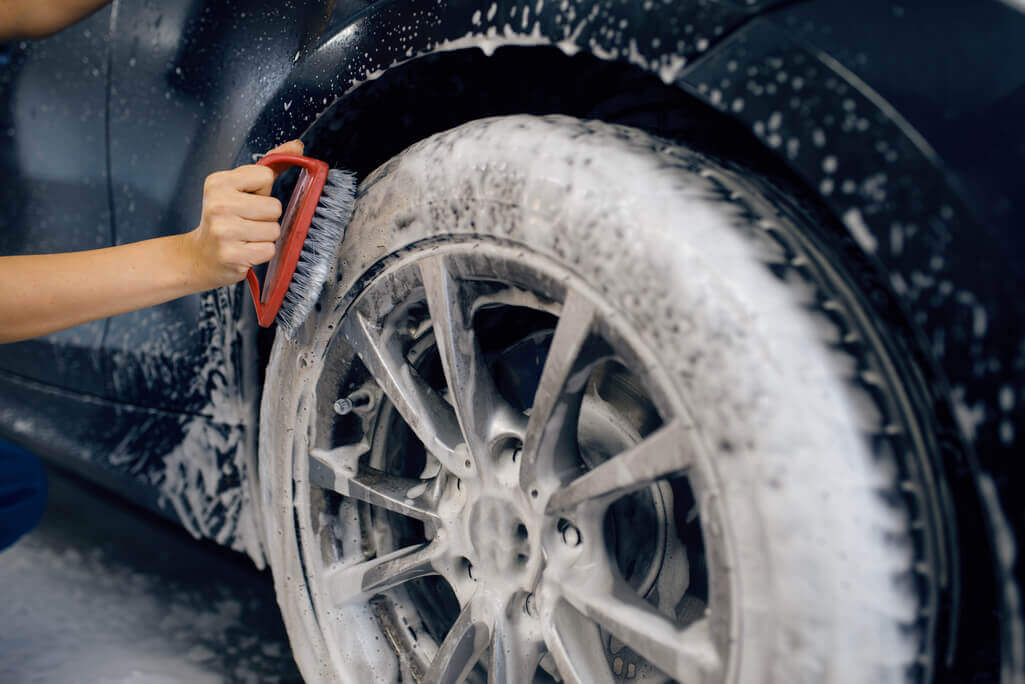 Auto Interior Horse Hair Brush  Deep Cleaning - Griot's Garage